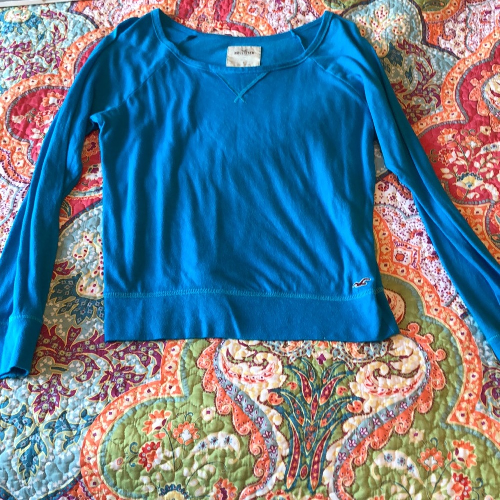 Teal long sleeve shirt
